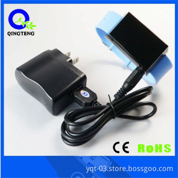 Convenient  OLED sport bluetooth watch recieving a call with vibrating
